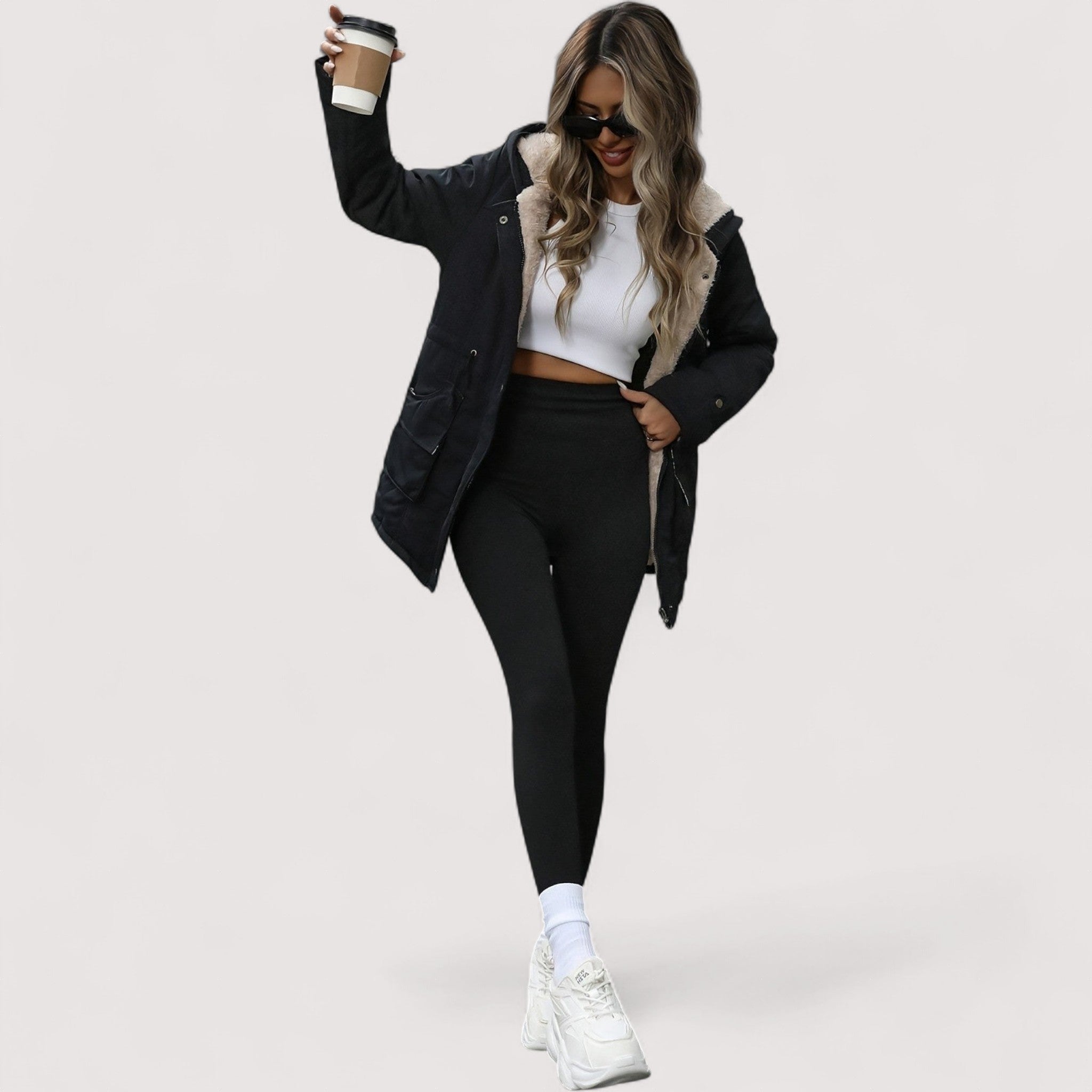 Amaris | Udobna parka